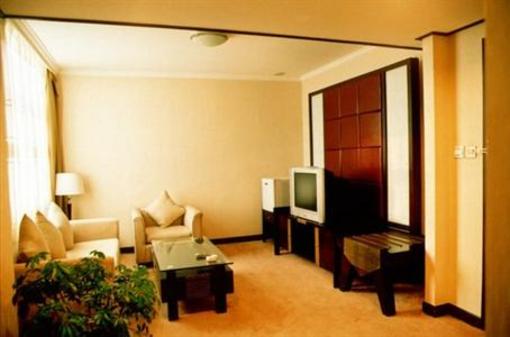 фото отеля Red Leaf Hotel