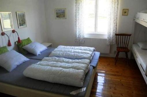 фото отеля Pensionat Lantgarden STF Hostel Hagaby