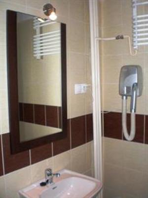 фото отеля 100Ten Hostel