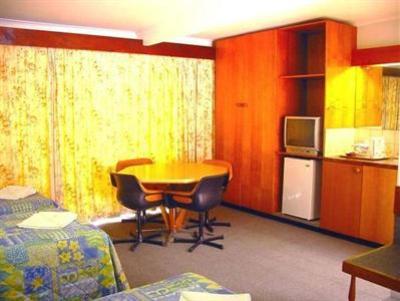 фото отеля Sapphire Coast Motel