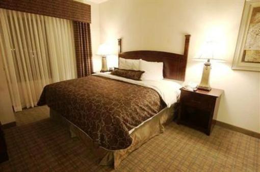фото отеля Staybridge Suites Houston / NASA - Clear Lake
