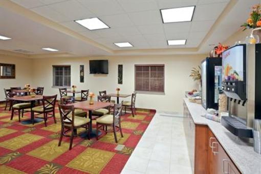 фото отеля Candlewood Suites Meridian