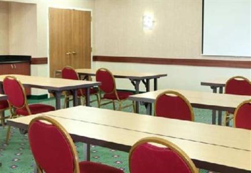 фото отеля Courtyard by Marriott Andover