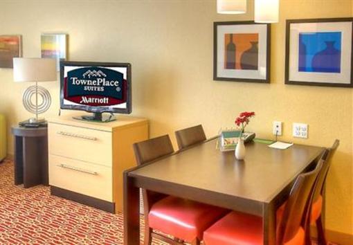 фото отеля TownePlace Suites by Marriott Denver Airport Fitzsimons