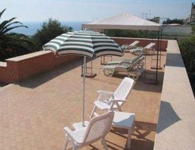 фото отеля Villino Castellano Apartment Meta di Sorrento