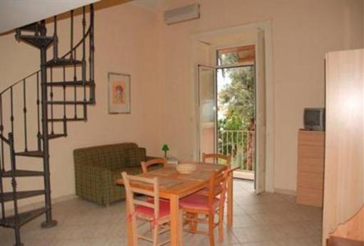 фото отеля Villino Castellano Apartment Meta di Sorrento