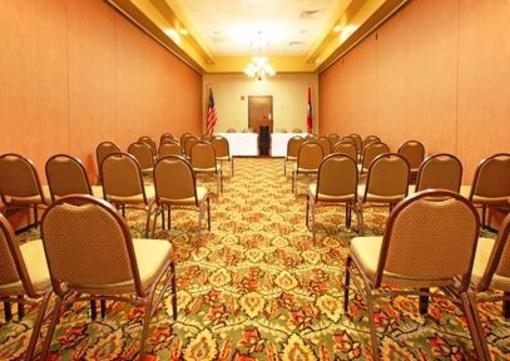 фото отеля Holiday Inn Blytheville