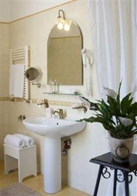 фото отеля Pinto-Storey Hotel