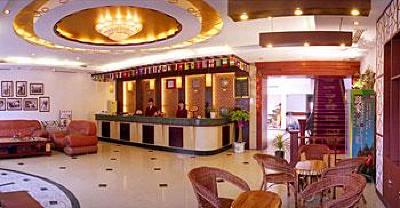 фото отеля Yangshuo Imperial City Hotel Guilin