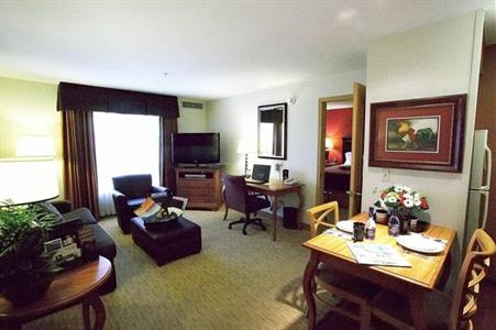 фото отеля Homewood Suites by Hilton @ The Waterfront