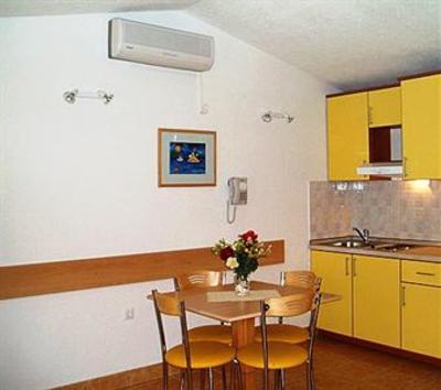 фото отеля Apartmani Bonaca