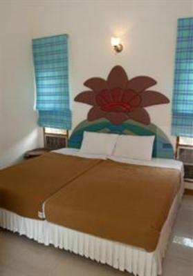 фото отеля Poo Come Resort