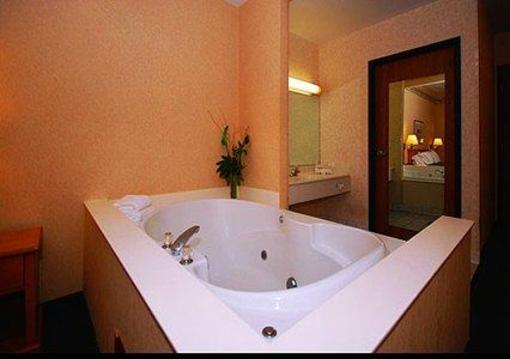 фото отеля Quality Inn & Suites Port Huron