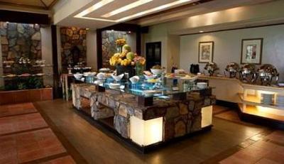 фото отеля Waterfront Insular Hotel Davao