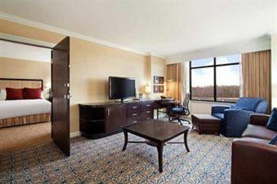 фото отеля Hilton Hotel Richmond Glen Allen