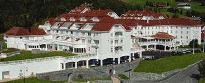 фото отеля Dr Holms Hotel Hol