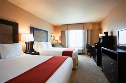 фото отеля Holiday Inn Express Hotel & Suites Utica