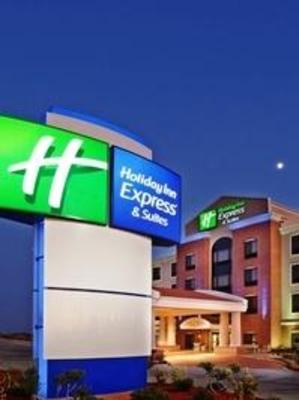 фото отеля Holiday Inn Express Hotel & Suites Utica