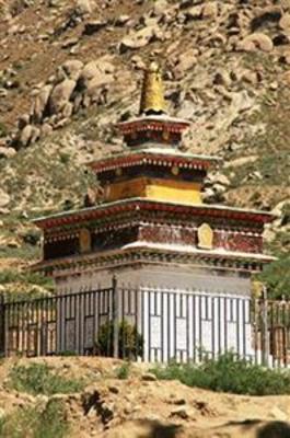 фото отеля Four Points Hotel Lhasa