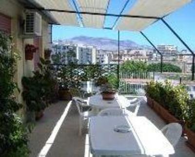 фото отеля Domus Pisani Bed and Breakfast Palermo