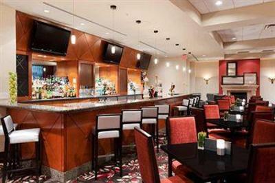 фото отеля Hilton Vancouver Metrotown