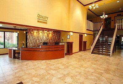 фото отеля Quality Inn & Suites Greenfield