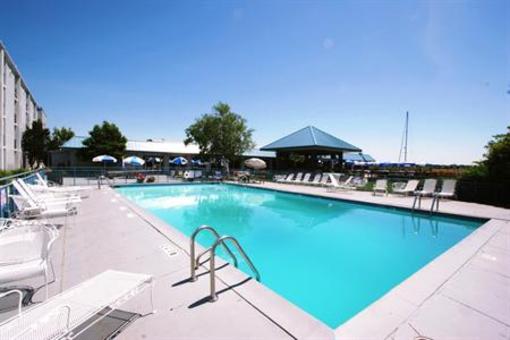 фото отеля Holiday Inn Grand Haven - Spring Lake
