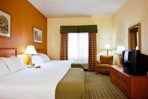фото отеля Holiday Inn Express Hotel & Suites Hesperia