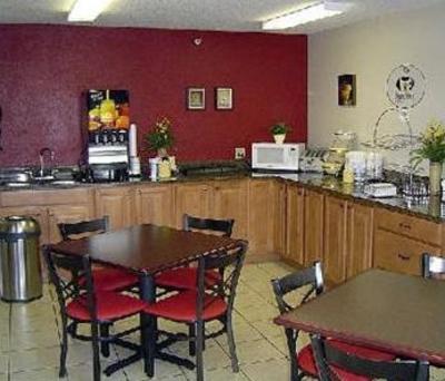 фото отеля Super 8 Atlanta Hartsfield-Jackson Arpt