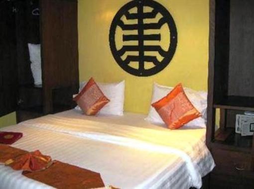 фото отеля Amanta House Boutique Hotel Phuket