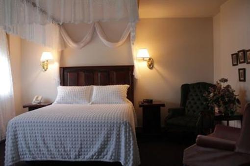фото отеля The Inn At Lenoras Perryopolis
