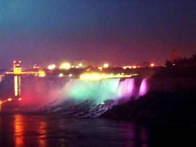 фото отеля Hampton Inn Niagara Falls