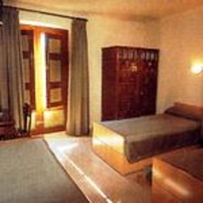 фото отеля Alpina Hotel Jaca