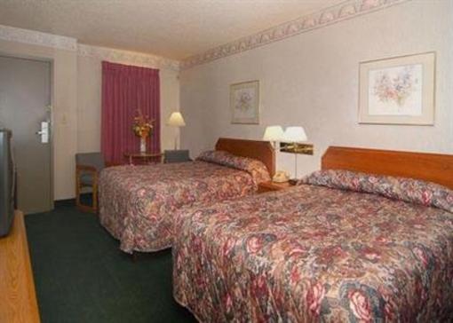 фото отеля Econo Lodge Mifflintown