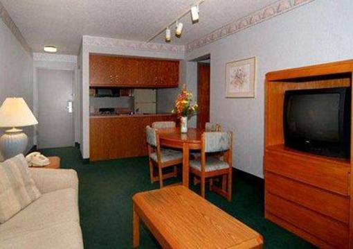 фото отеля Econo Lodge Mifflintown