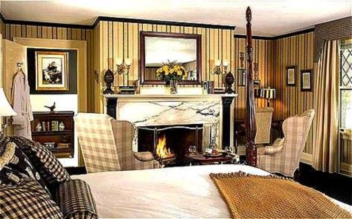 фото отеля The Manor on Golden Pond Hotel Holderness