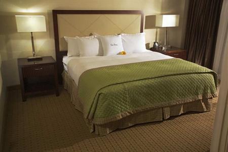 фото отеля Doubletree Guest Suites Tampa