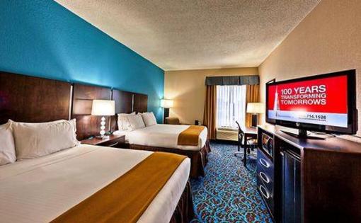 фото отеля Holiday Inn Express Chillicothe East