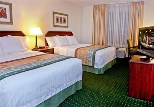 фото отеля Towneplace Suites Naperville