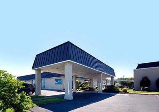 фото отеля Motel 6 Staunton