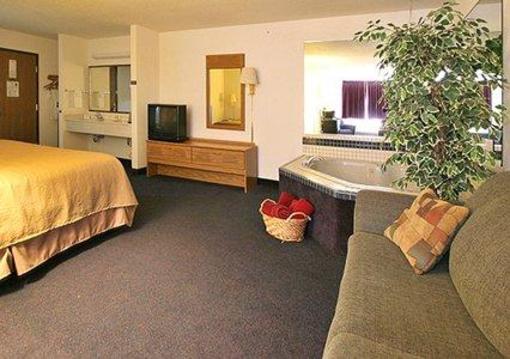 фото отеля Quality Inn & Suites Sun Prairie