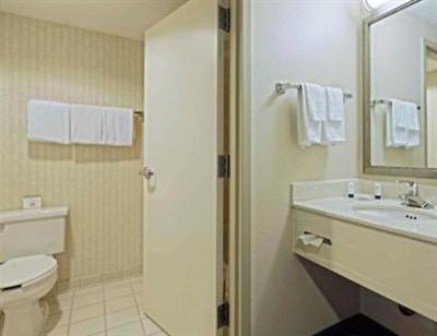 фото отеля Fairfield Inn & Suites Durham Airport Morrisville