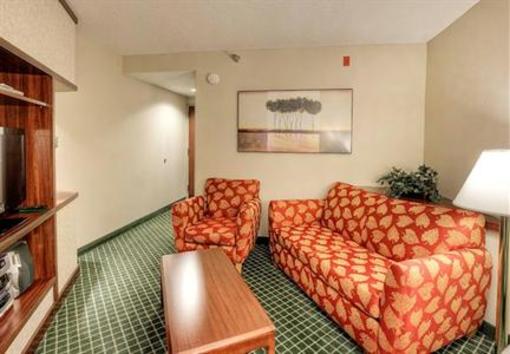 фото отеля Fairfield Inn & Suites Durham Airport Morrisville