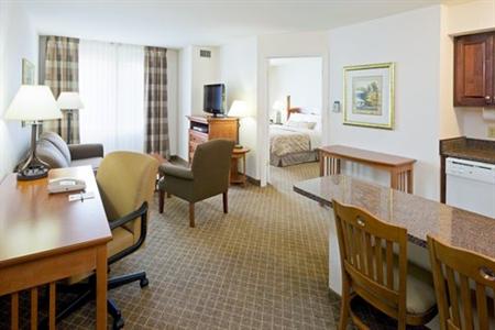 фото отеля Staybridge Suites Philadelphia - Mt Laurel