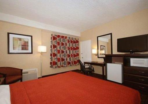 фото отеля Quality Inn & Suites Danbury