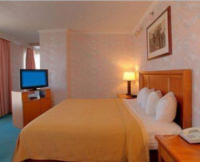 фото отеля Quality Inn & Suites Beachfront Ocean City