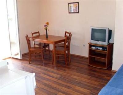 фото отеля Apartments Alajbeg