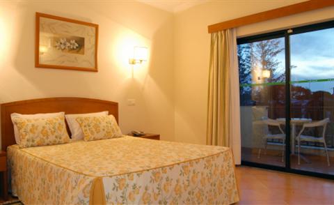 фото отеля Hotel Pinus Ria Almancil