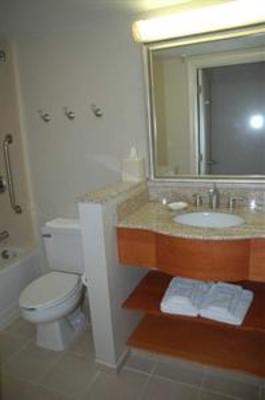 фото отеля Hampton Inn Airport South Portland