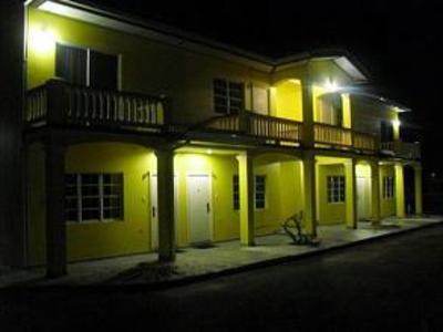 фото отеля Piarco Village Suites